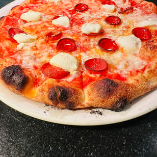 Luna Rossa Pizza