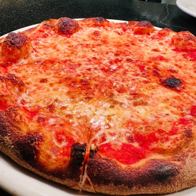 Cheese Pizza.